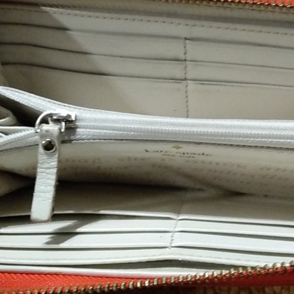 Kate Spade - Picture 4 of 9